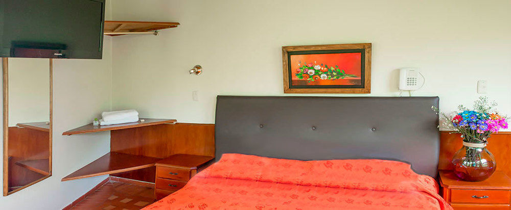 Hotel Posada Campestre San Gil Exterior photo